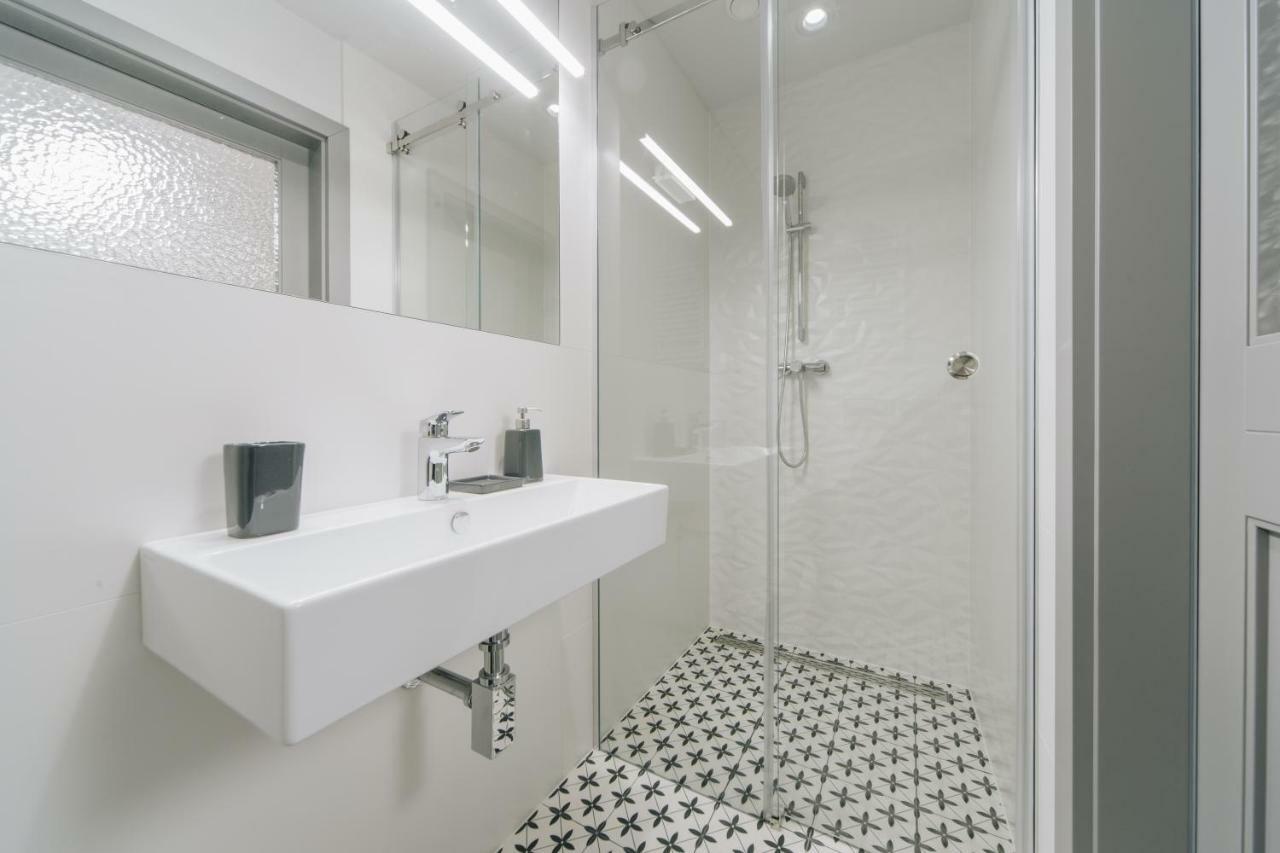 M5 Main Square Stylish One Bedroom Krakow Bagian luar foto
