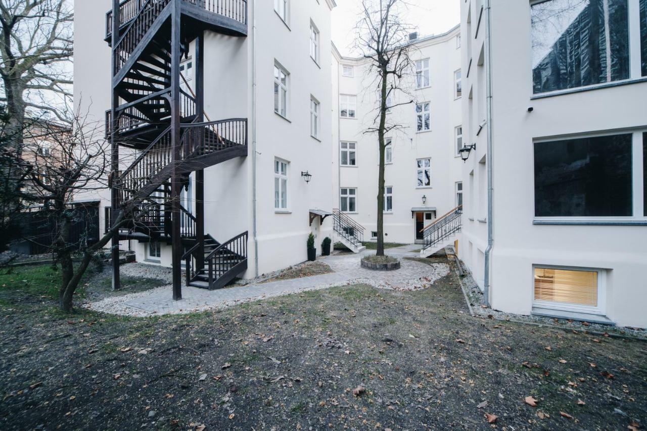 M5 Main Square Stylish One Bedroom Krakow Bagian luar foto